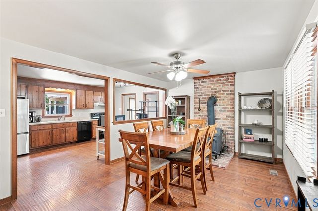 7266 Trimiew Estate Ln, Hanover, VA 23111