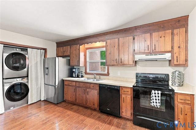 7266 Trimiew Estate Ln, Hanover, VA 23111