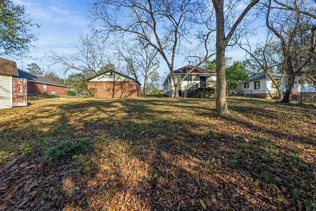 1709 18th Avenue, Phenix City, AL 36867