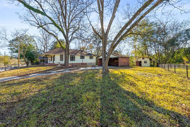 1709 18th Avenue, Phenix City, AL 36867