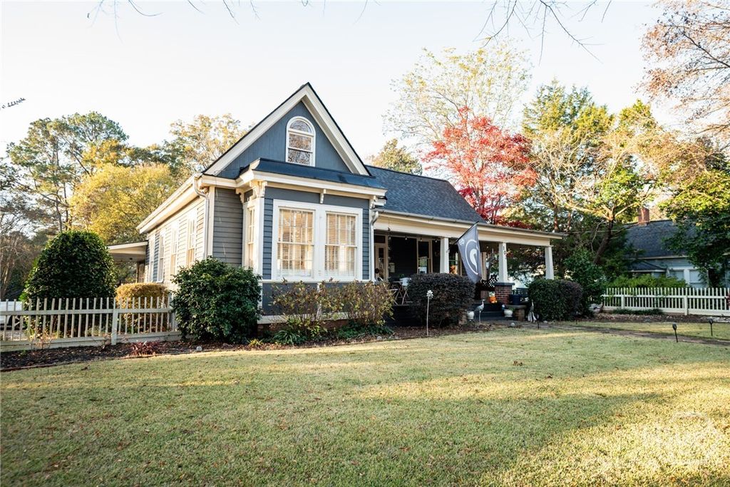 103 E Elm Street, Greensboro, GA 30642