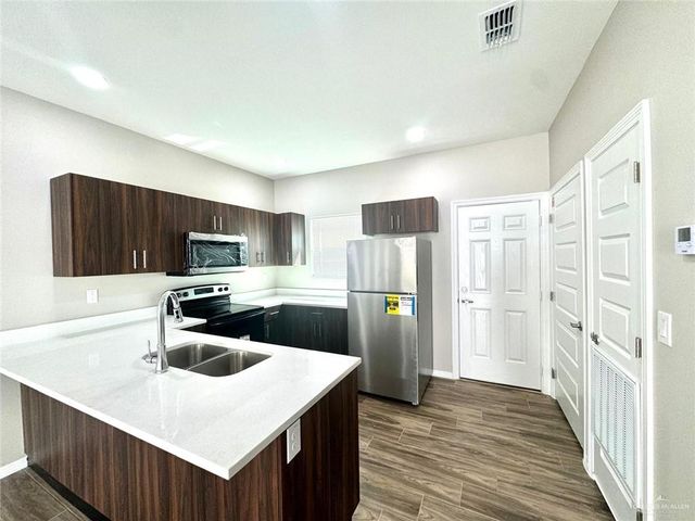 4009 Walnut Avenue 2, Mcallen, TX 78501