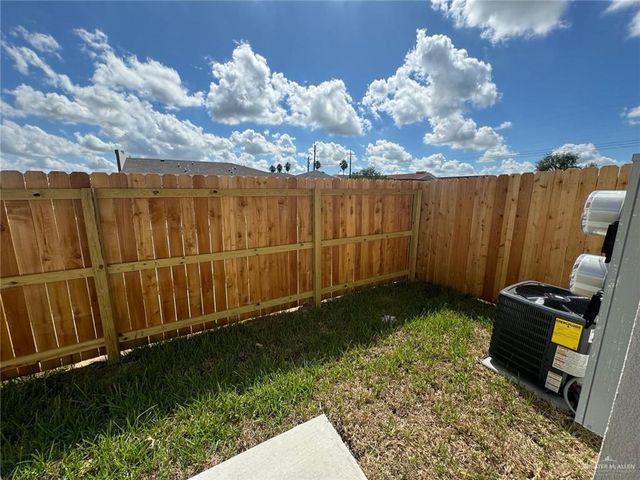 4009 Walnut Avenue 2, Mcallen, TX 78501