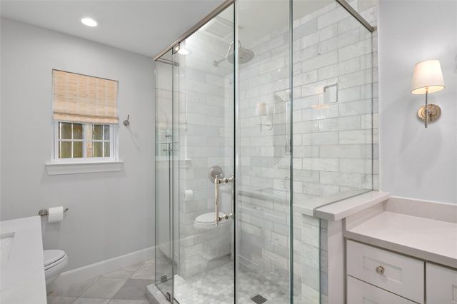 706 Walnut Bend Lane, Houston, TX 77042