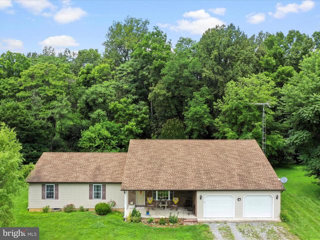 205 CLYDE BORUM RD, Inwood, WV 25428