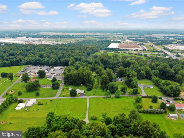 205 CLYDE BORUM RD, Inwood, WV 25428