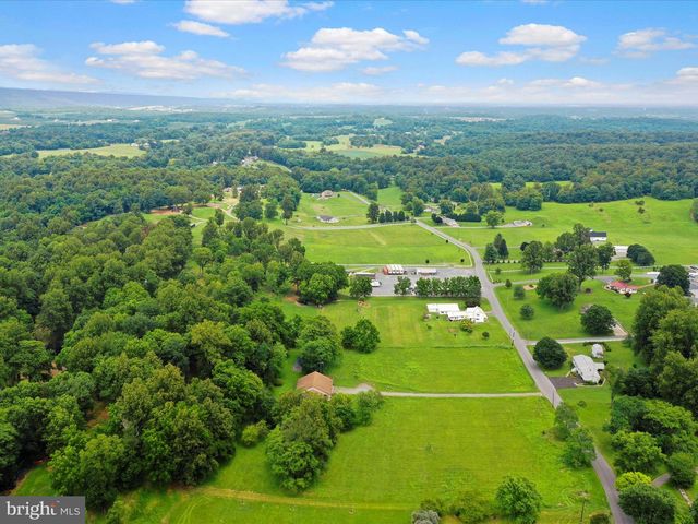 205 CLYDE BORUM RD, Inwood, WV 25428