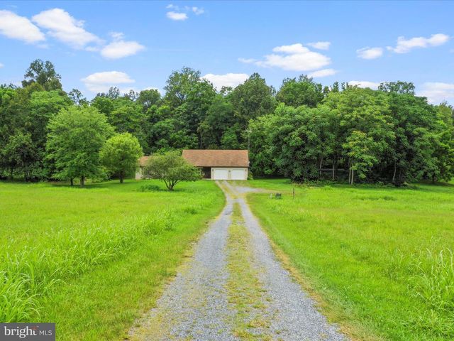 205 CLYDE BORUM RD, Inwood, WV 25428