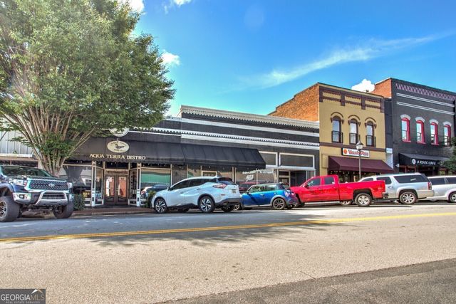 4860 White Street, Sugar Hill, GA 30518