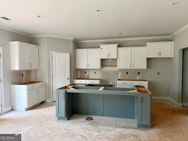 4860 White Street, Sugar Hill, GA 30518