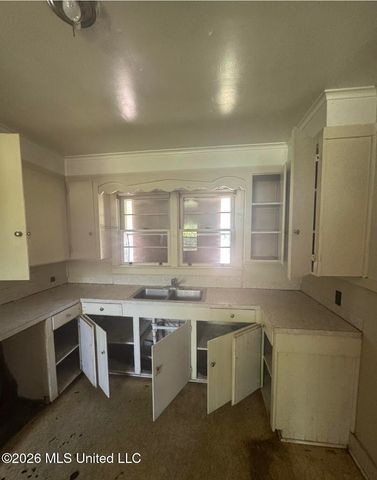 1523 48th Avenue, Meridian, MS 39307