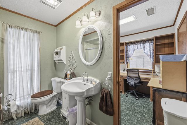 203 Cave Springs Dr, Hunt, TX 78024