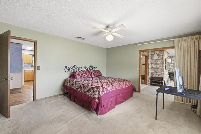 203 Cave Springs Dr, Hunt, TX 78024
