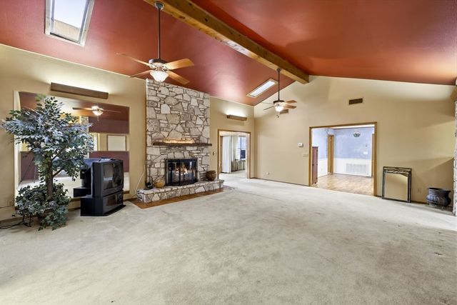 203 Cave Springs Dr, Hunt, TX 78024