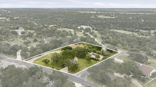 203 Cave Springs Dr, Hunt, TX 78024