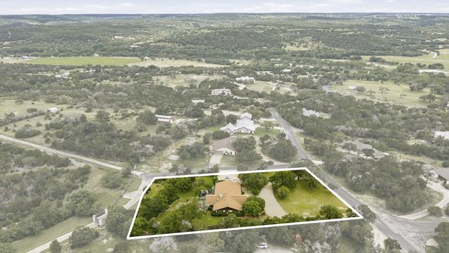 203 Cave Springs Dr, Hunt, TX 78024