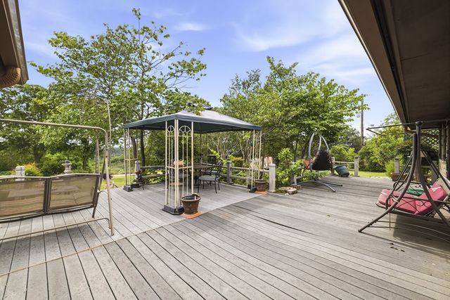 203 Cave Springs Dr, Hunt, TX 78024