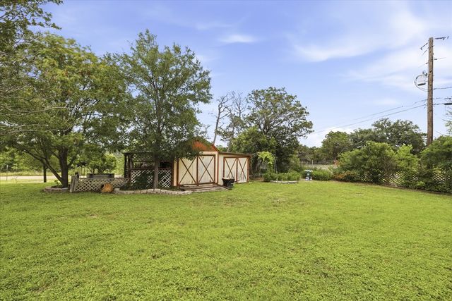 203 Cave Springs Dr, Hunt, TX 78024