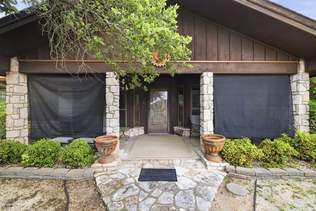 203 Cave Springs Dr, Hunt, TX 78024