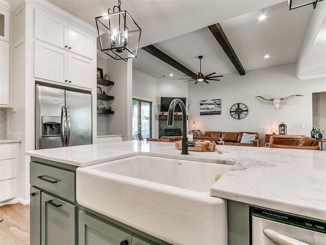 5704 Tiger Stone Drive, Mustang, OK 73064