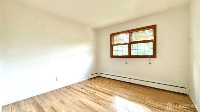 100 Dellwood Road, Edison, NJ 08820