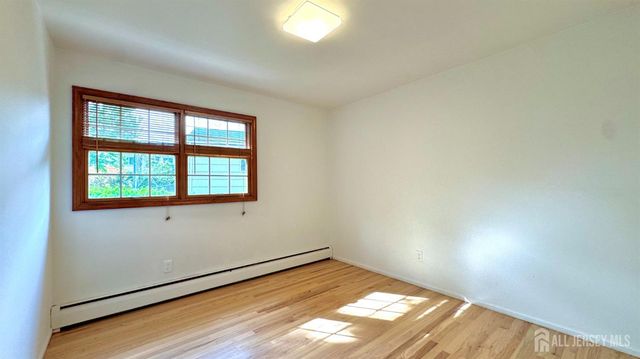100 Dellwood Road, Edison, NJ 08820