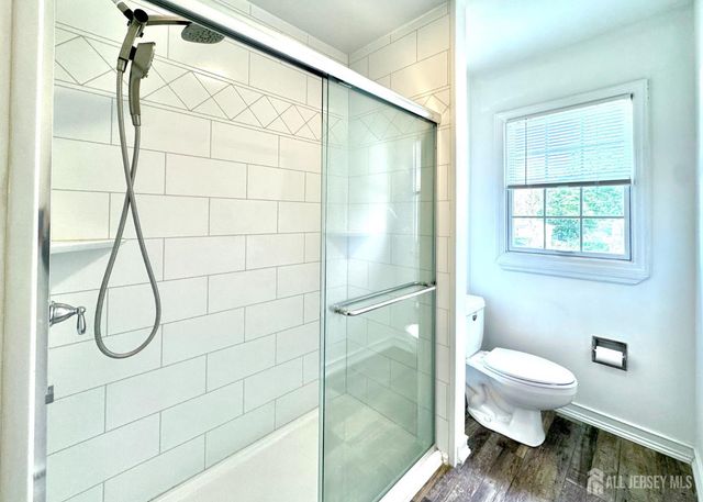 100 Dellwood Road, Edison, NJ 08820
