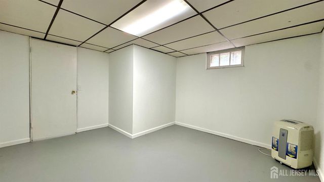 100 Dellwood Road, Edison, NJ 08820