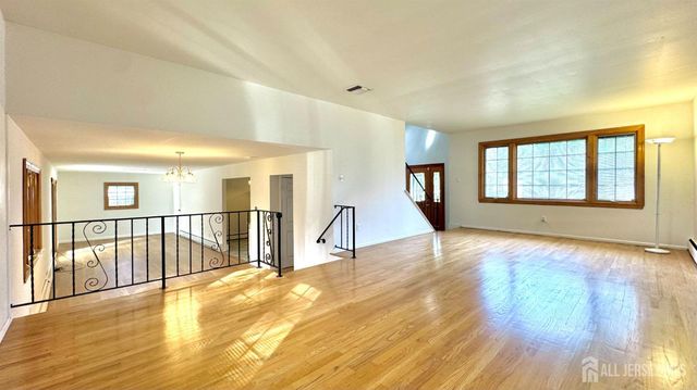 100 Dellwood Road, Edison, NJ 08820