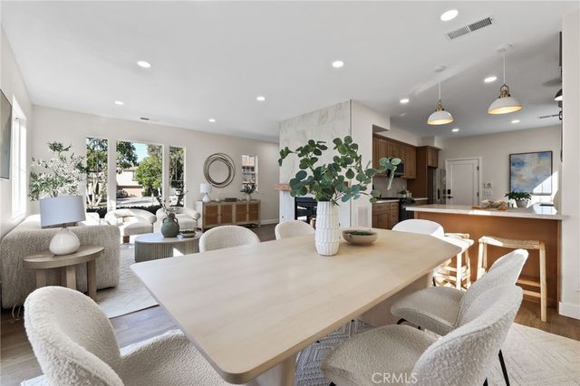 58 Potters Bnd, Ladera Ranch, CA 92694