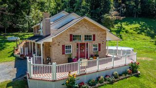 279 HELMS RD, Stanley, VA 22851