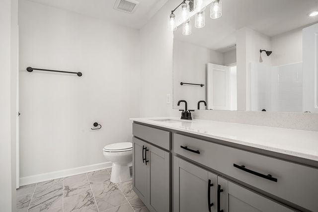 1926 Hildebrand Lane, Columbia, TN 38401