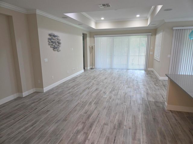 11441 SW Lake Park Drive, Port St. Lucie, FL 34987