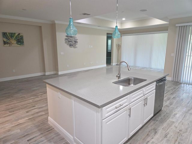 11441 SW Lake Park Drive, Port St. Lucie, FL 34987