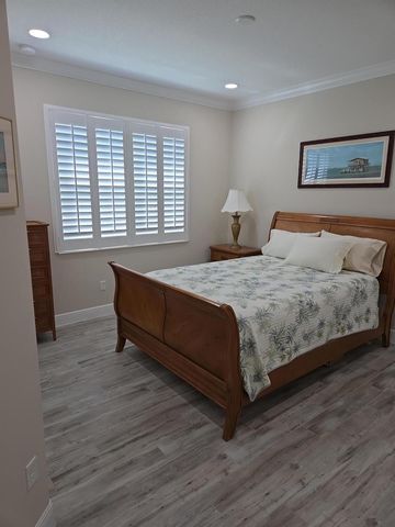 11441 SW Lake Park Drive, Port St. Lucie, FL 34987