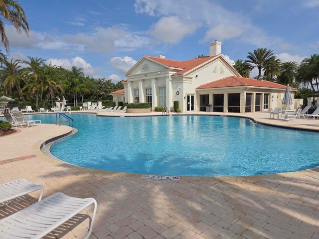 11441 SW Lake Park Drive, Port St. Lucie, FL 34987