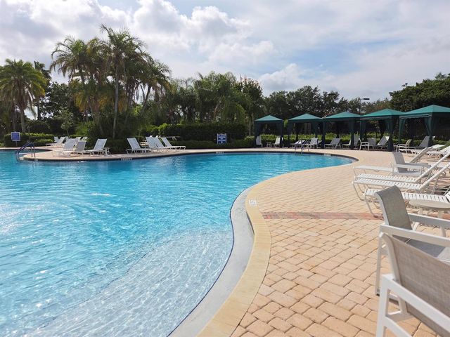 11441 SW Lake Park Drive, Port St. Lucie, FL 34987