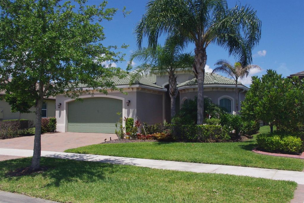 11441 SW Lake Park Drive, Port St. Lucie, FL 34987