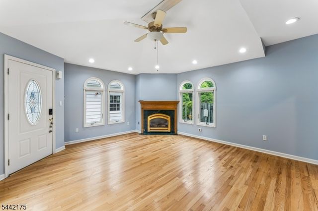 33 Myrtle Ave, Nutley Twp., NJ 07110