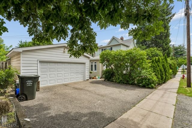 33 Myrtle Ave, Nutley Twp., NJ 07110