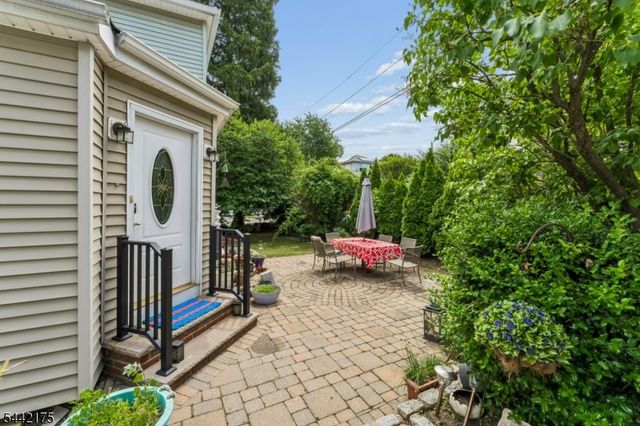 33 Myrtle Ave, Nutley Twp., NJ 07110