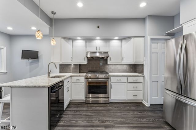 33 Myrtle Ave, Nutley Twp., NJ 07110