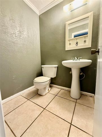 2735 SW 35TH PLACE 601, Gainesville, FL 32608