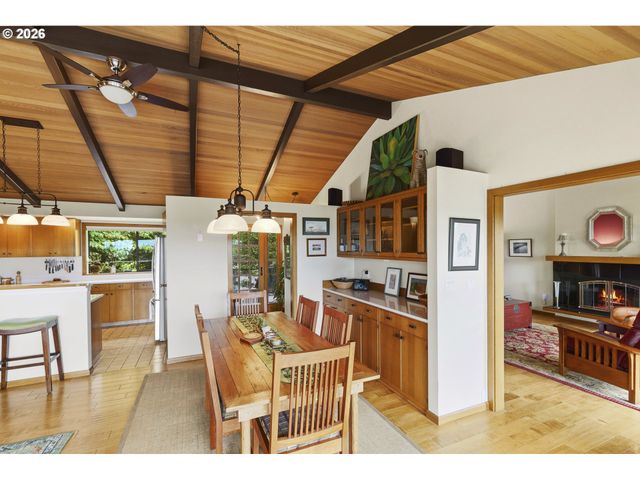 4150 Se PINEHURST Ave, Milwaukie, OR 97267
