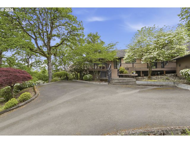 4150 Se PINEHURST Ave, Milwaukie, OR 97267