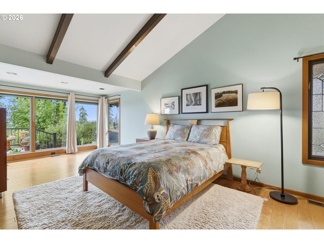 4150 Se PINEHURST Ave, Milwaukie, OR 97267