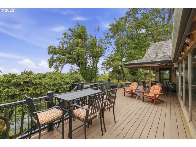 4150 Se PINEHURST Ave, Milwaukie, OR 97267