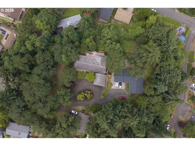 4150 Se PINEHURST Ave, Milwaukie, OR 97267