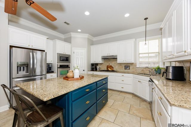 41218 Clearwater Ave, Gonzales, LA 70737