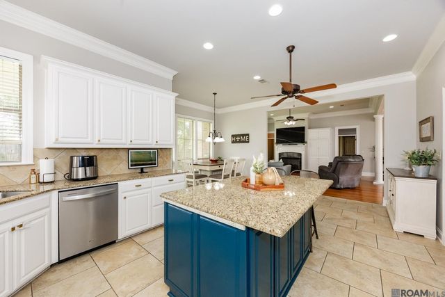 41218 Clearwater Ave, Gonzales, LA 70737